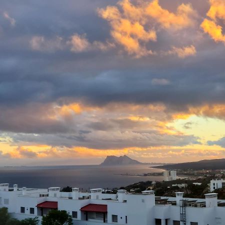 Manilva Townhouse With Spectacular Views Of Gibraltar Villa Eksteriør billede
