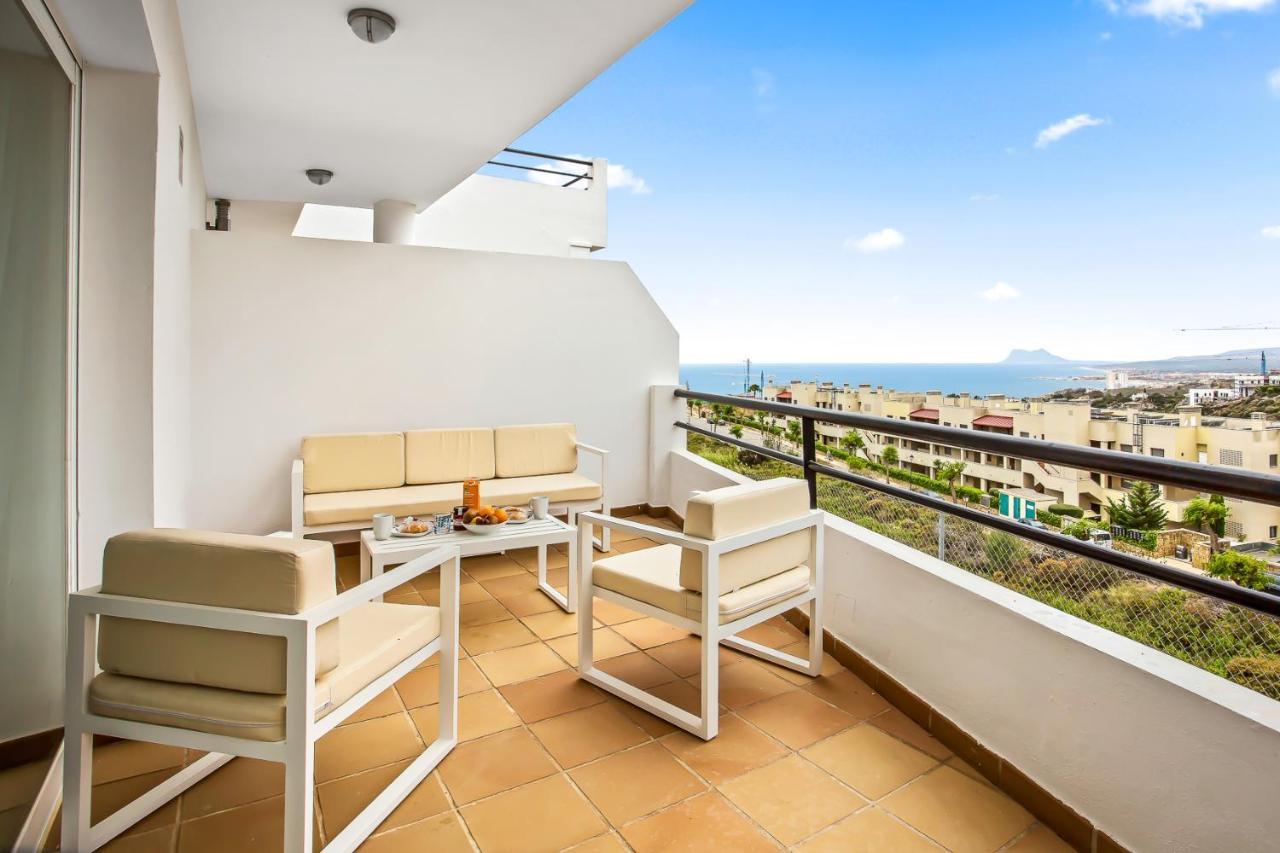 Manilva Townhouse With Spectacular Views Of Gibraltar Villa Eksteriør billede